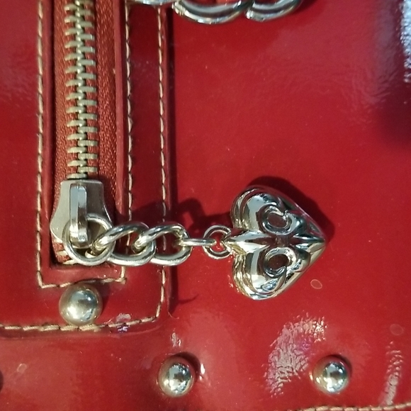 Summertime Straw and Red Patent Shoulder Bag by Kathy Von Zeeland - Picture 3 of 15